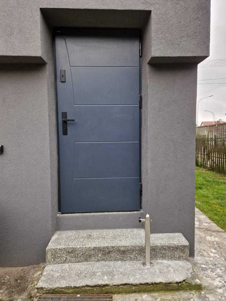 Odbojnik odbojnica z stop z montażową na 3 śruby - typ PRESTIGE I wersja A