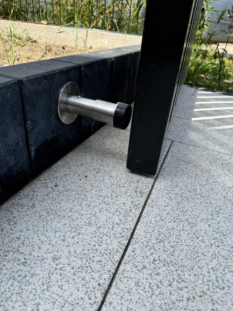 Ścienny odbojnik typu PRESTIGE VI - Produs-met